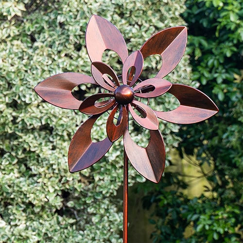 Set Of 4 Flower Wind Spinners 5 Set Of 4 Flower Wind Spinners - Image 5